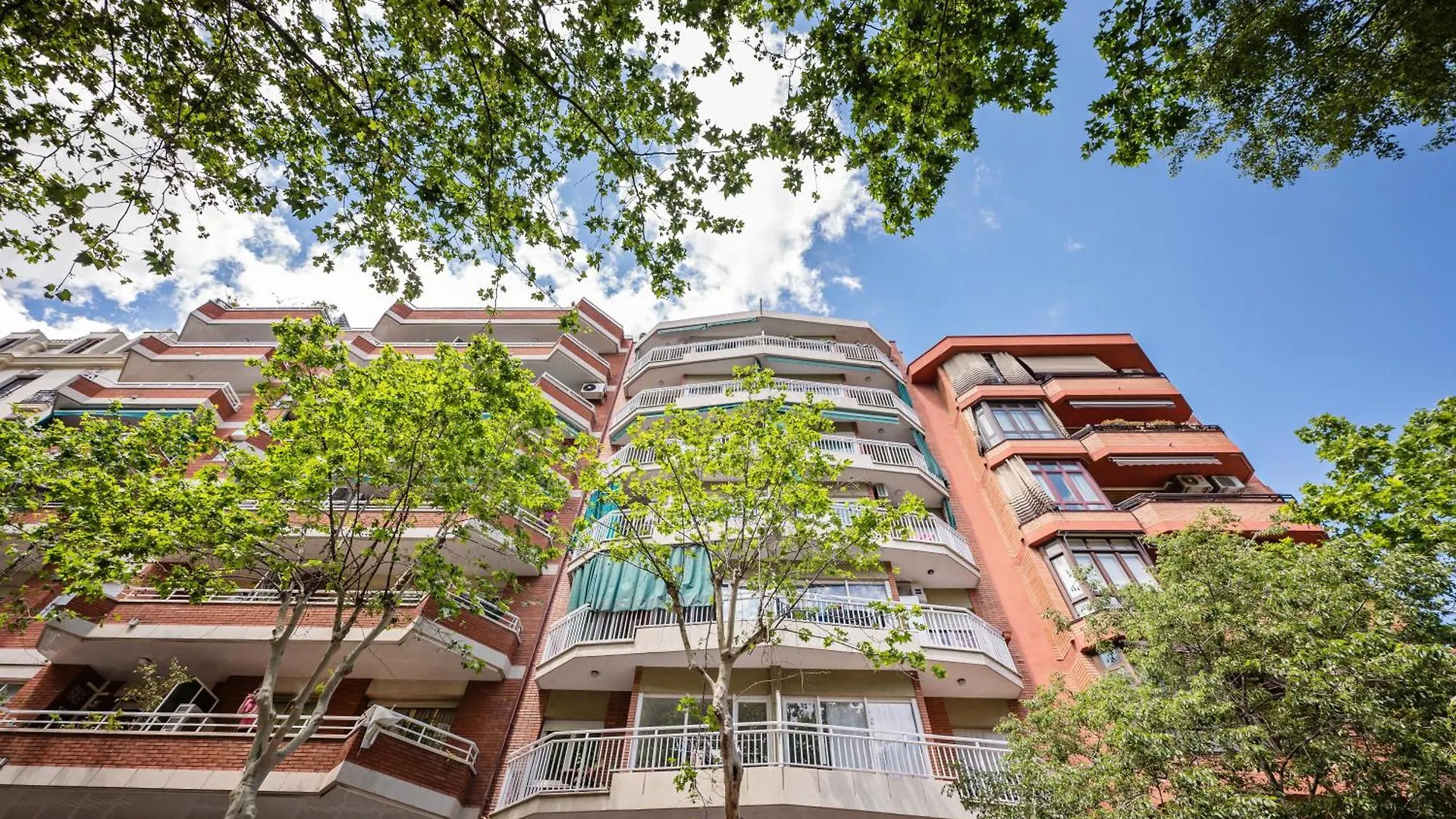 Apartmán Sweett - Gaudi Avenue Barcelona 0*,  Španělsko